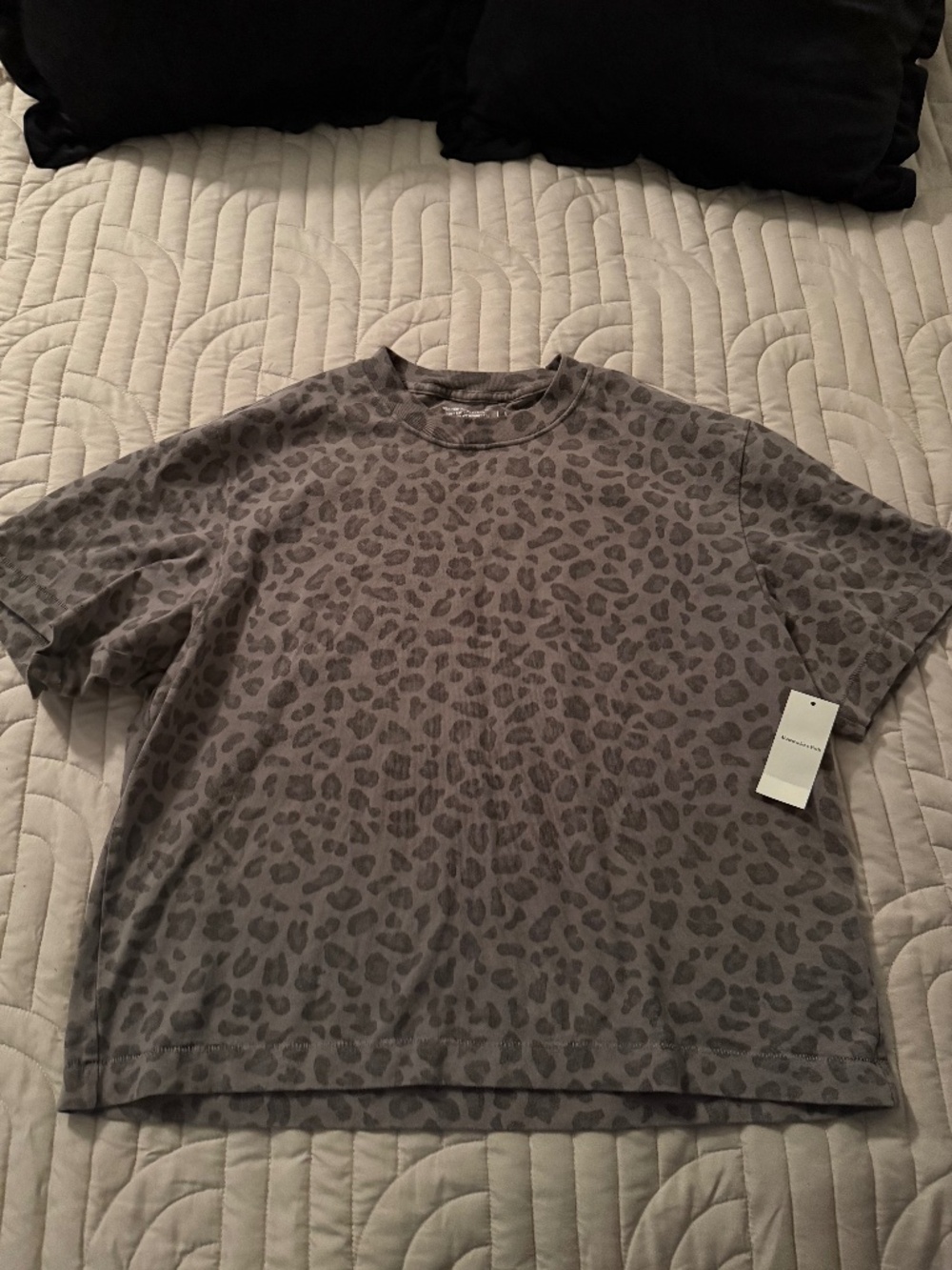 Nwt Abercombie and fitch tee